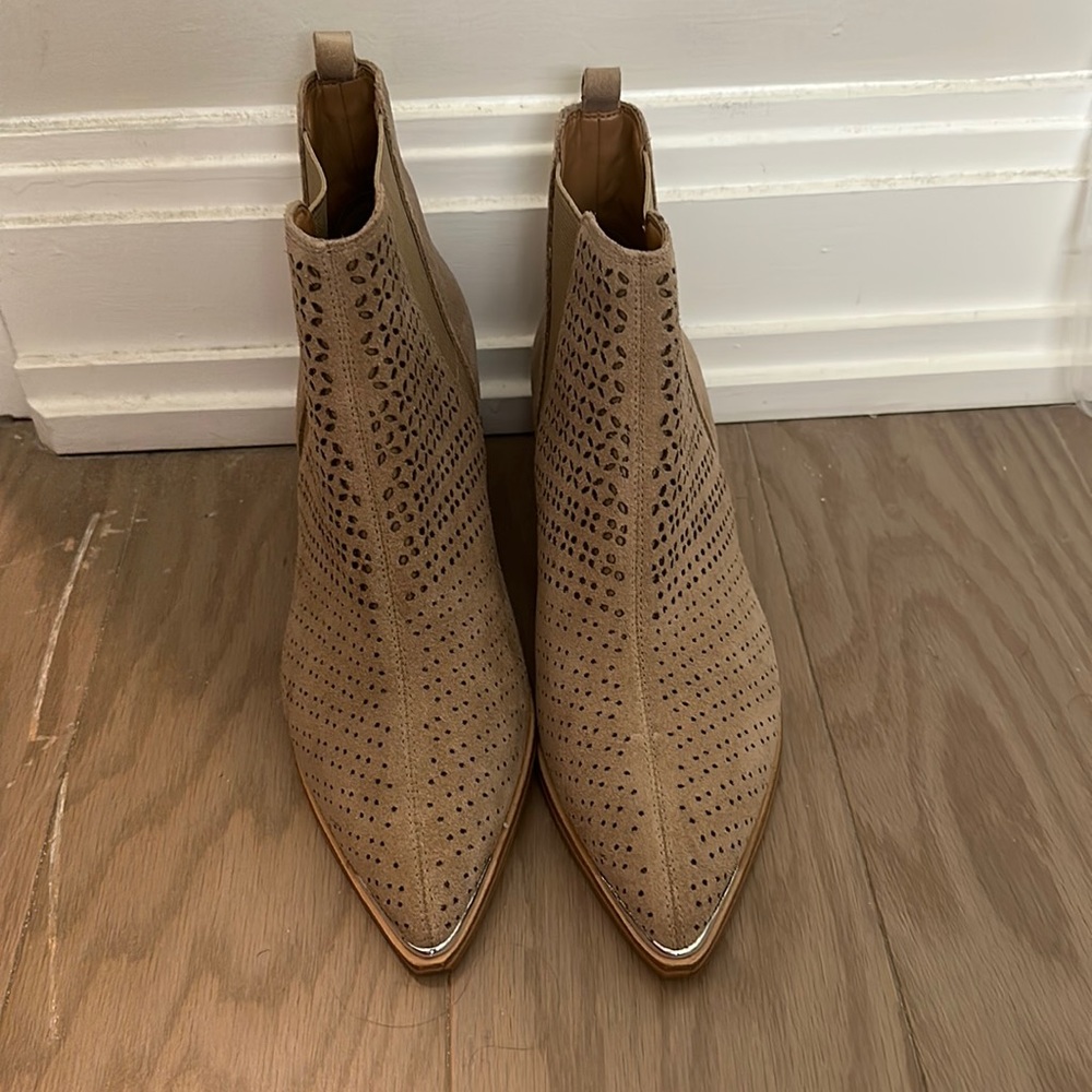 Marc Fisher Beige Booties, NWOT